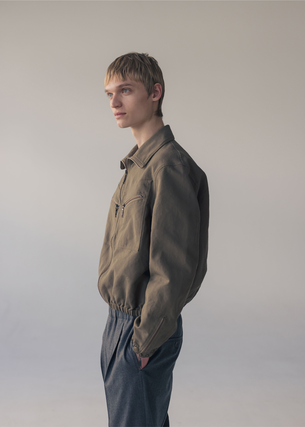 Collection : 2024-25 AW